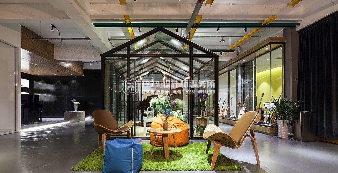 教育機構(gòu)春秋藝術(shù)學校休憩區(qū)